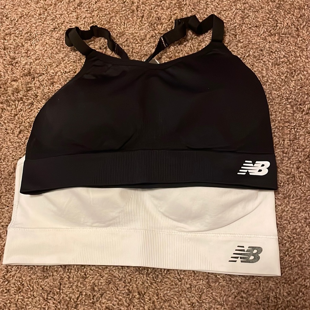 New Balance Sports bras only worn once I just need a bigger size